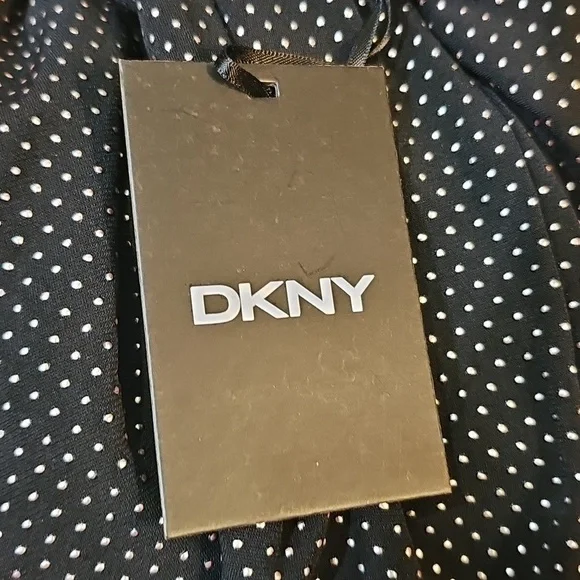 DKNY Womens Pindot Pencil Skirt, Size M - Picture 4 of 4
